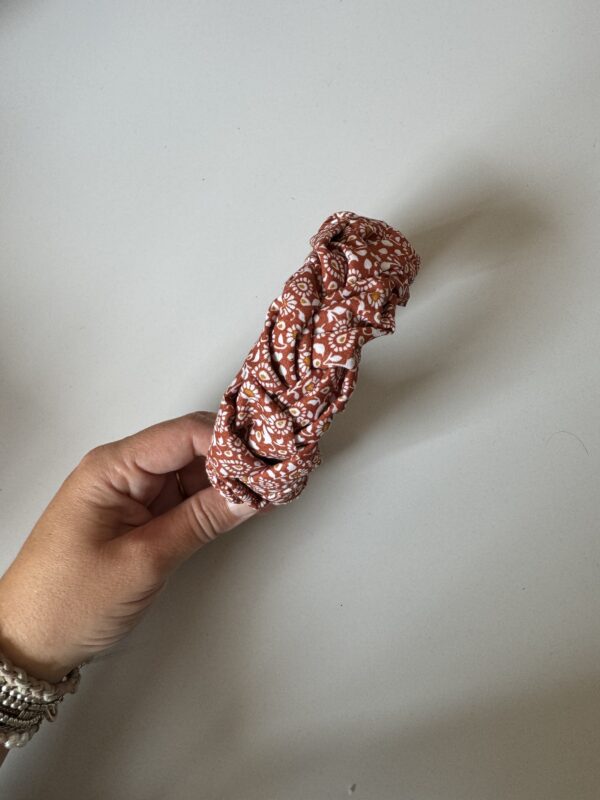 Vlechthaarband paisley print