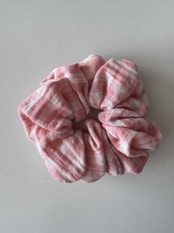 Scrunchie gingham pink