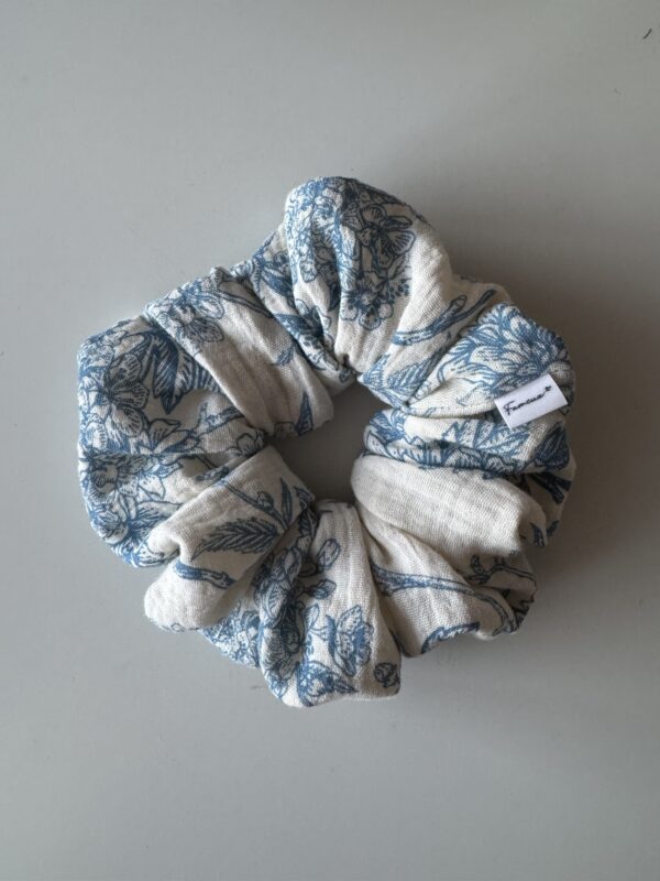 Scrunchie royal flowers