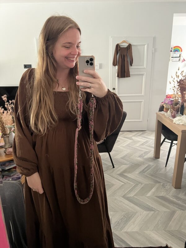 Smocked dress brown